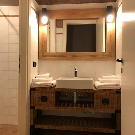 לינה וארוחת בוקר Casa 774