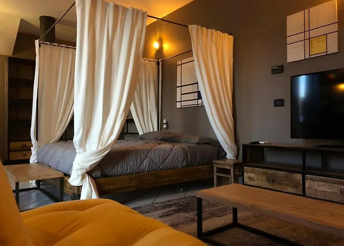 فندق مبيت وإفطار Casa 774 3*