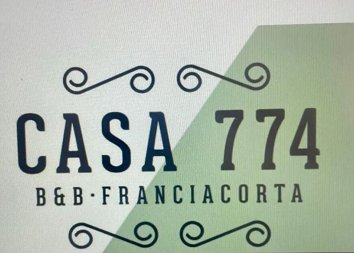 Casa 774 فندق مبيت وإفطار 3*